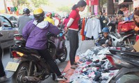 hàng hóa tết trị giá hàng tỷ đồng bị thiêu rụi trong đêm hình 3