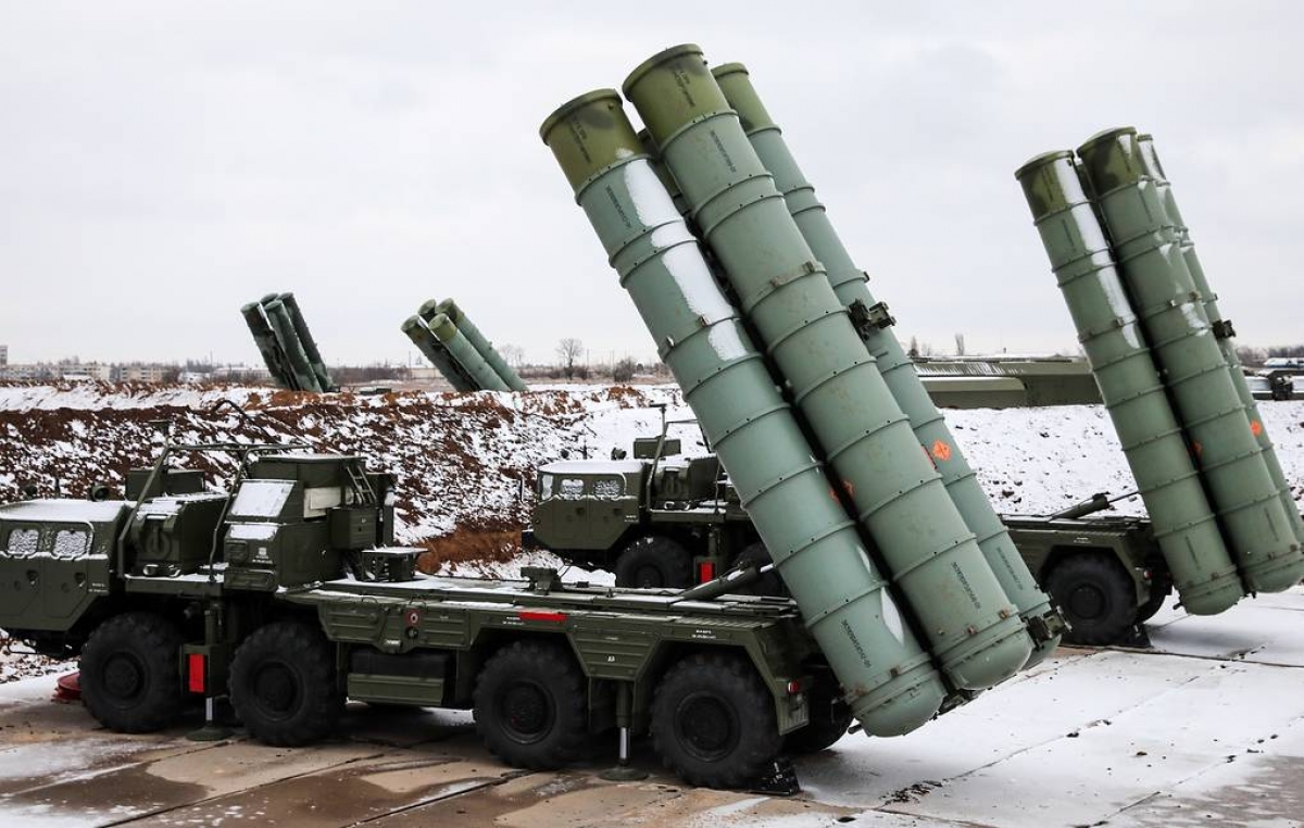 Tổ hợp S-400. Ảnh: TASS