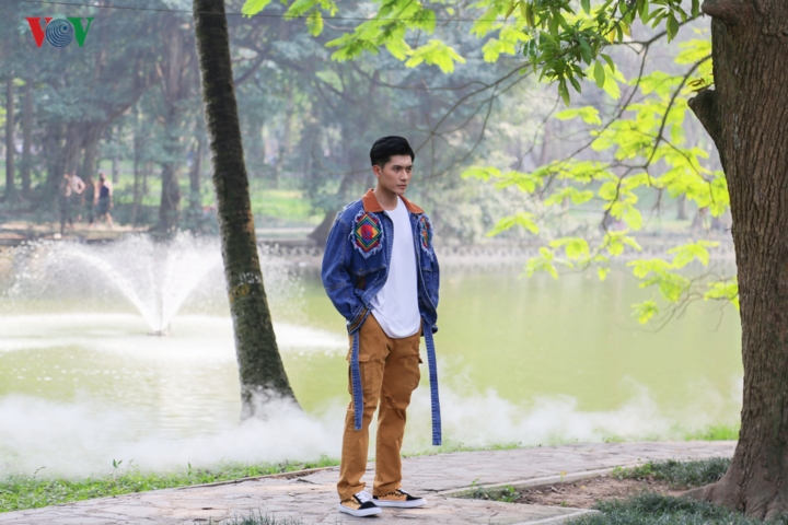 hong que do sac cung dan mau tai tuan le thoi trang viet nam 2019 hinh 3