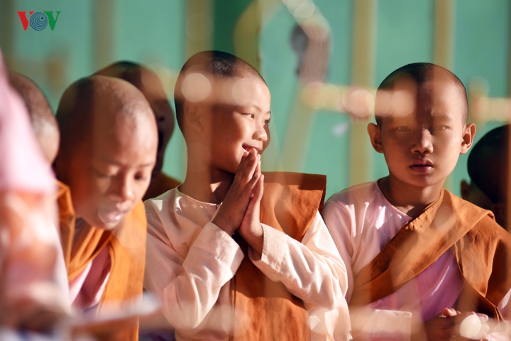 chua vang - ngoi chua phat giao linh thieng bac nhat myanmar hinh 14