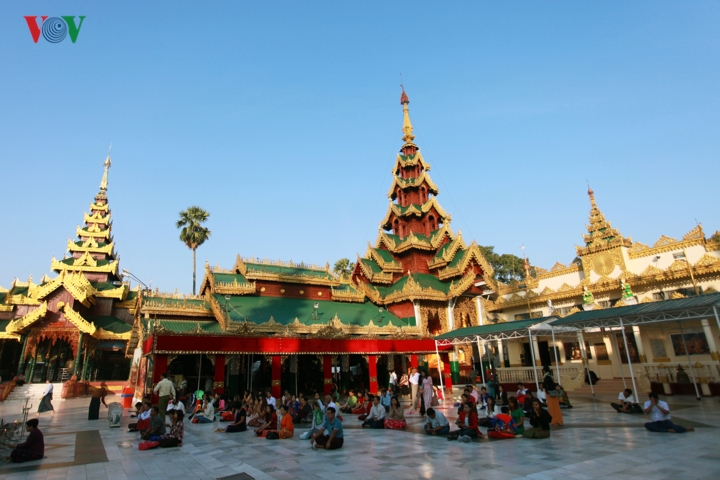 chua vang - ngoi chua phat giao linh thieng bac nhat myanmar hinh 12