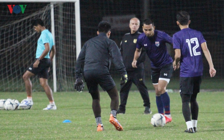 u23 thai lan can than "giau bai" truoc tran dai chien voi dt viet nam hinh 12