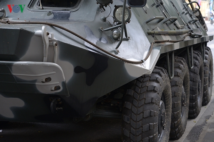 can canh xe thiet giap cho quan btr-60 trong bien che quan doi vn hinh 19