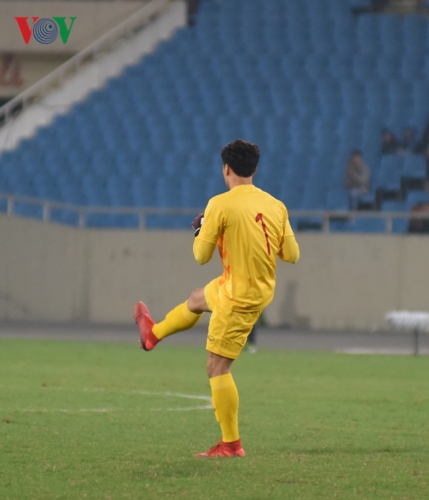 hanh dong kho do bui tien dung o tran u23 viet nam 1-0 u23 indonesia hinh 5