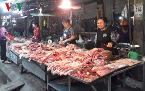 suc mua thit lon bat dau tang sau dich ta lon chau phi hinh 1