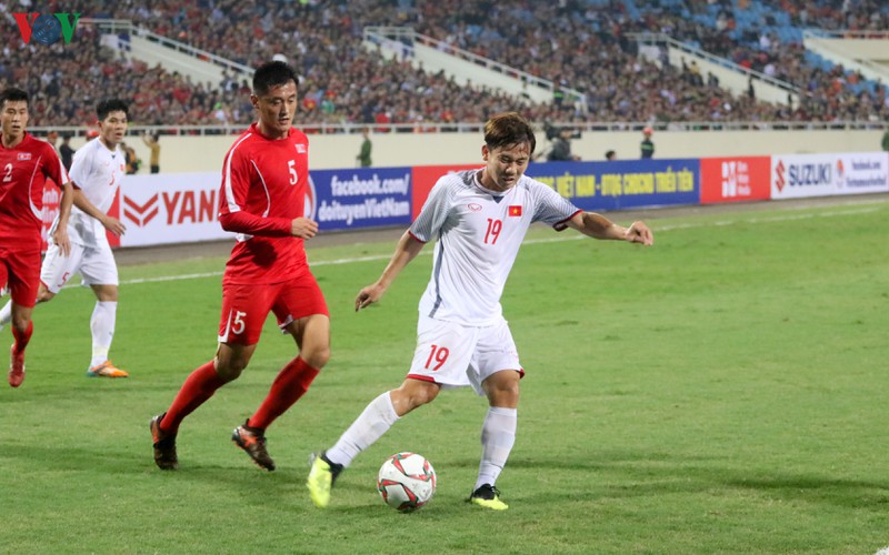 cong phuong, tuan anh va dan sao hagl ra mat dt viet nam nhu the nao?  hinh 6