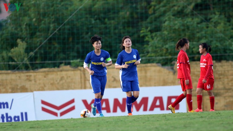 chum anh: ha noi lap hat-trick vo dich giai bong da u19 nu quoc gia hinh 8