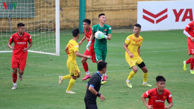 hlv park hang seo "nhan mat" vi nhieu cau thu u22 viet nam chan thuong hinh 3