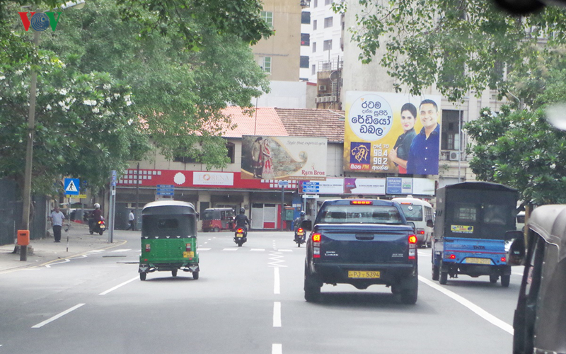 colombo tro lai voi ve binh yen von co sau vu khung bo kinh hoang hinh 15