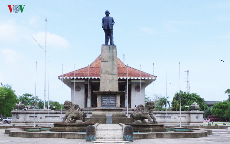 colombo tro lai voi ve binh yen von co sau vu khung bo kinh hoang hinh 2