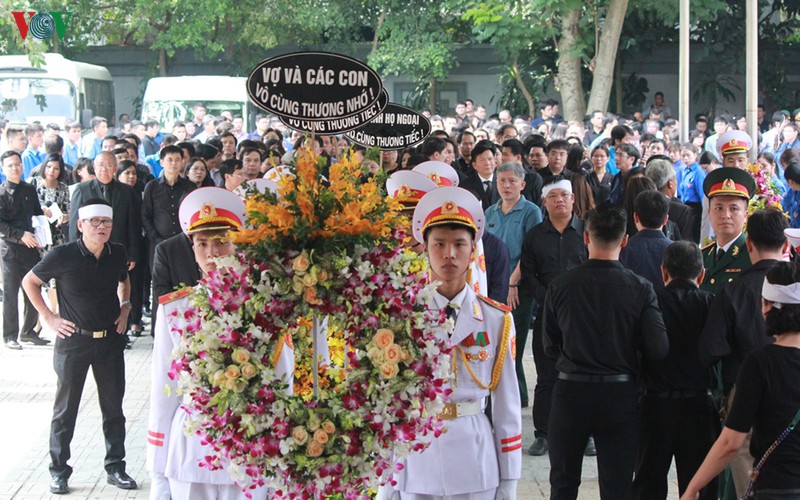 dong nguoi tien biet co thu truong bo gd-dt le hai an hinh 4