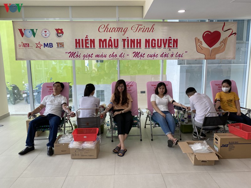 tphcm ton vinh 687 ca nhan tieu bieu trong phong trao hien mau hinh 1
