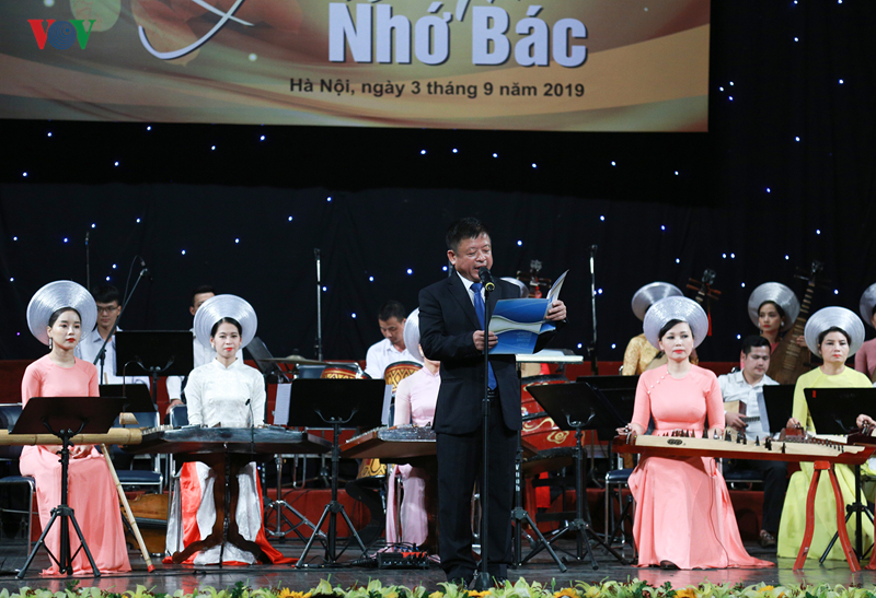 hoa nhac dac biet "mua thu nho bac" mung ngay am nhac viet nam hinh 2