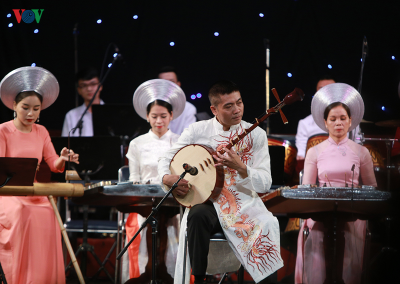hoa nhac dac biet "mua thu nho bac" mung ngay am nhac viet nam hinh 12