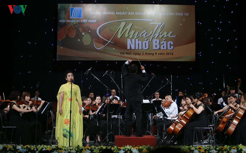 hoa nhac dac biet "mua thu nho bac" mung ngay am nhac viet nam hinh 9