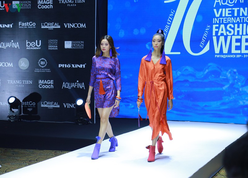 he lo 14 ntk se gop mat trong vietnam international fashion week 2019 hinh 9