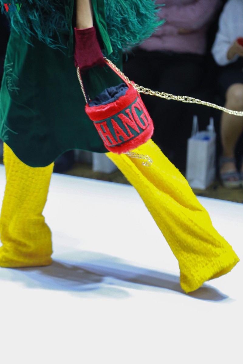 he lo 14 ntk se gop mat trong vietnam international fashion week 2019 hinh 19