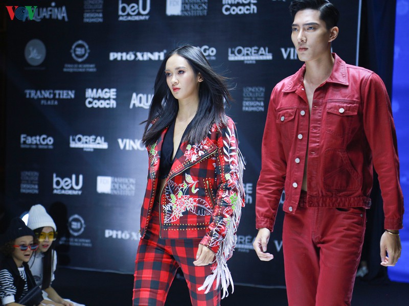 he lo 14 ntk se gop mat trong vietnam international fashion week 2019 hinh 12