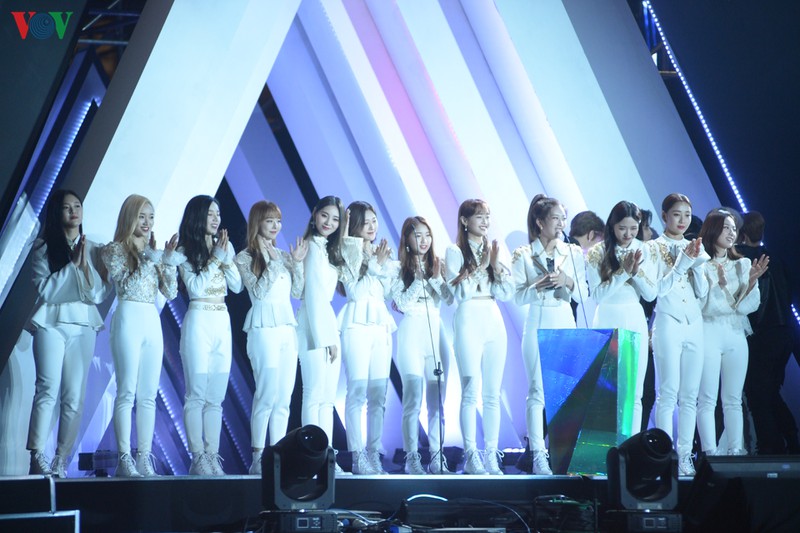 ket qua aaa 2019 gay sot: twice, seventeen, got7 gianh giai cao nhat hinh 14