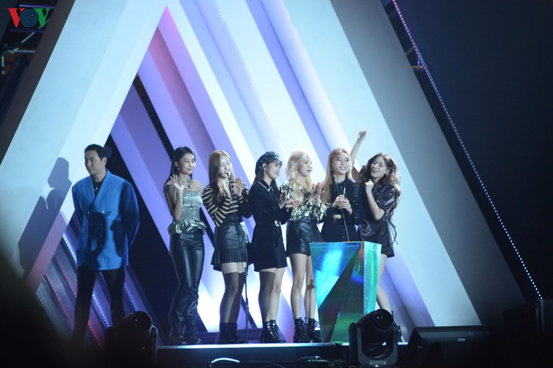 ket qua aaa 2019 gay sot: twice, seventeen, got7 gianh giai cao nhat hinh 12