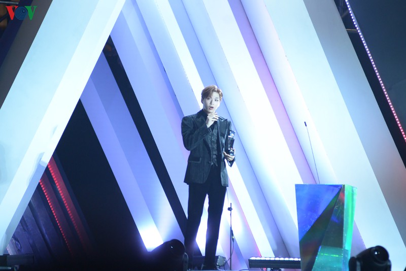 ket qua aaa 2019 gay sot: twice, seventeen, got7 gianh giai cao nhat hinh 9