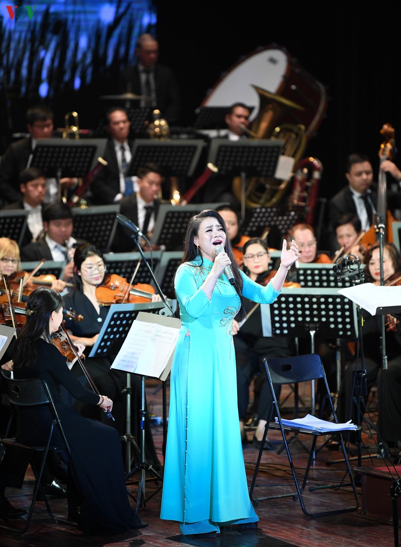 chuong trinh "duoi la quan ky" tri an nhac si quan doi doan nho hinh 8