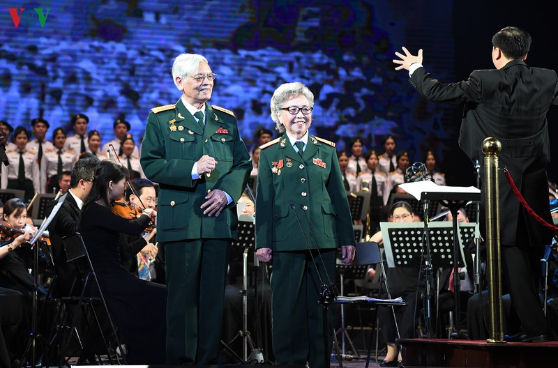 chuong trinh "duoi la quan ky" tri an nhac si quan doi doan nho hinh 17