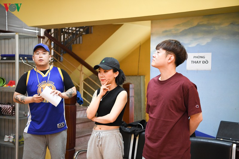 hlv han dan dung hit cua bts cho dan thi sinh vov's k-pop contest 2019 hinh 2