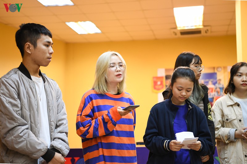 hlv han dan dung hit cua bts cho dan thi sinh vov's k-pop contest 2019 hinh 8