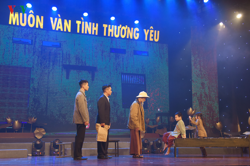 hinh anh tong duyet chuong trinh dac biet "muon van tinh thuong yeu" hinh 9