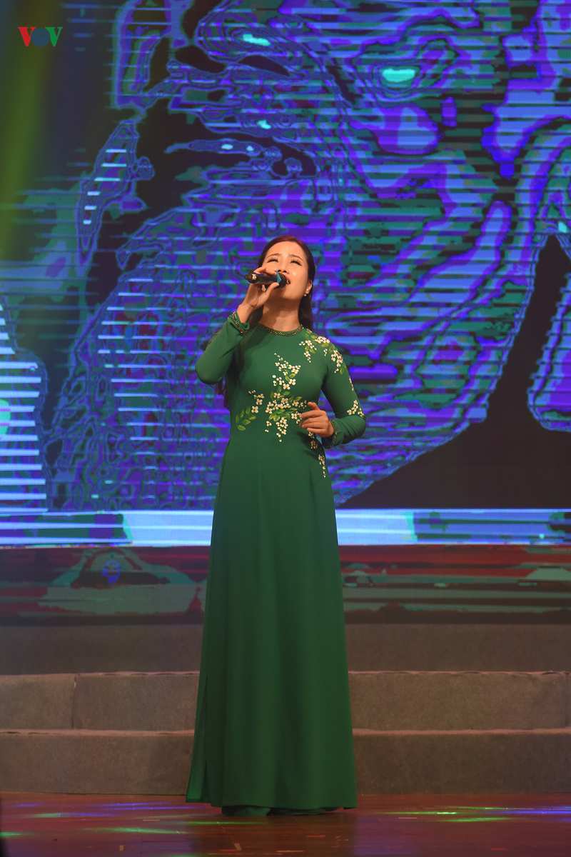 hinh anh tong duyet chuong trinh dac biet "muon van tinh thuong yeu" hinh 5