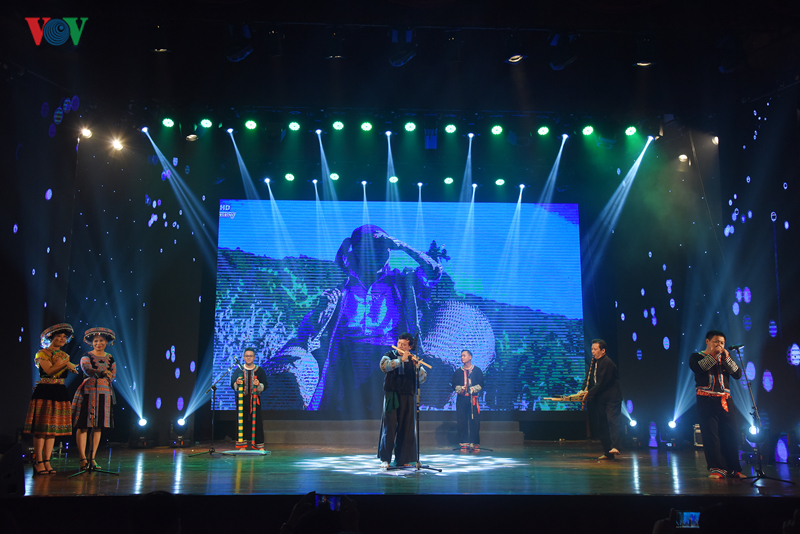 tung bung lien hoan van nghe quan chung vov khu vuc phia bac nam 2019 hinh 19