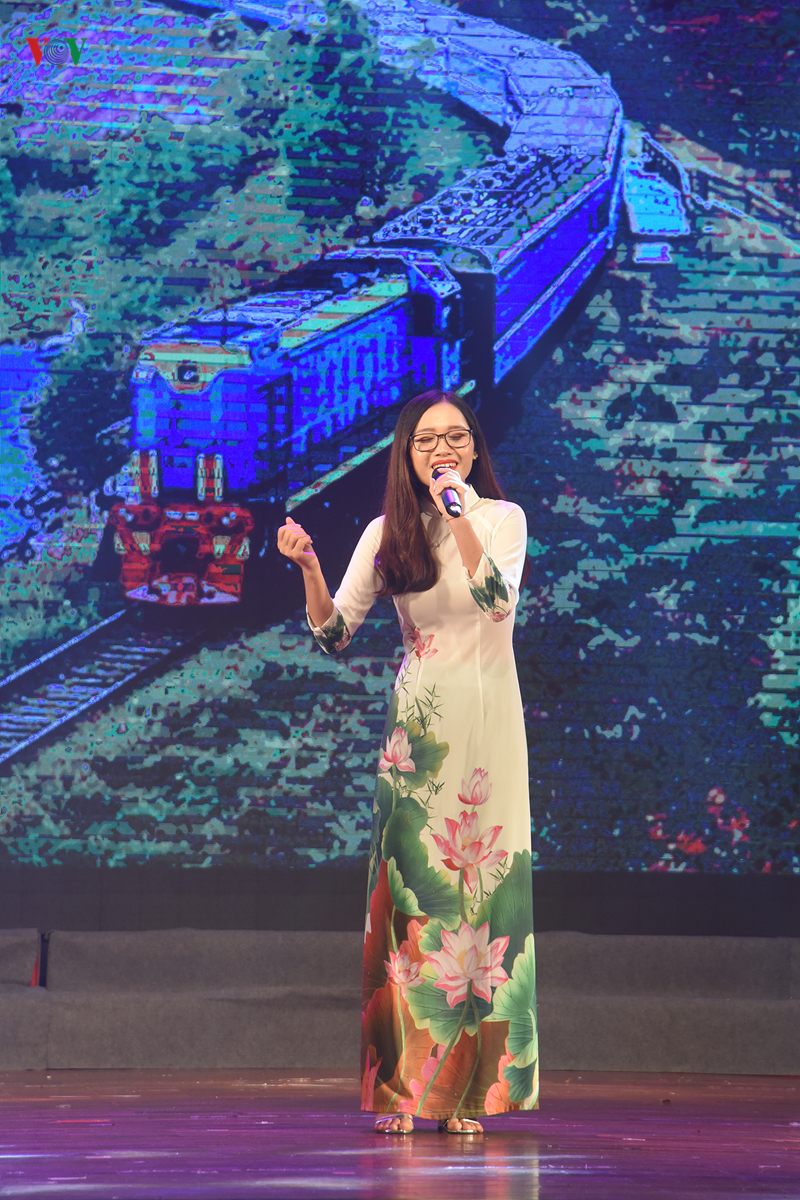 tung bung lien hoan van nghe quan chung vov khu vuc phia bac nam 2019 hinh 26
