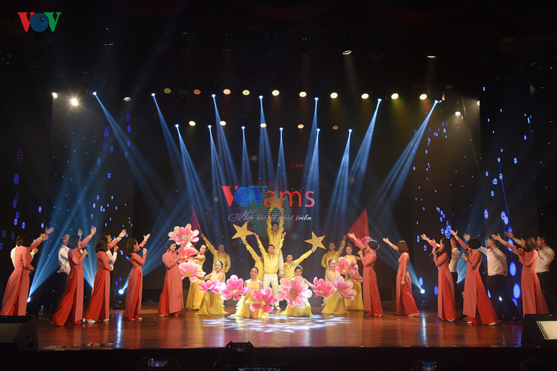 tung bung lien hoan van nghe quan chung vov khu vuc phia bac nam 2019 hinh 29