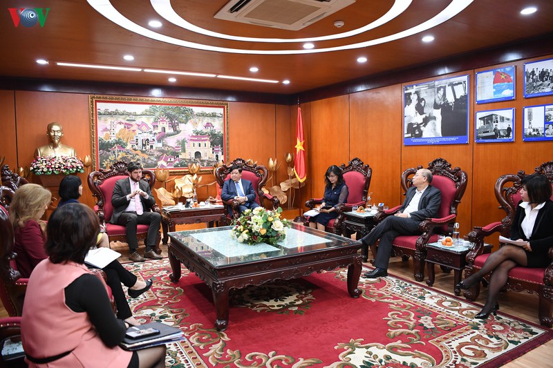 hinh anh: tong giam doc vov tiep truong dai dien unesco tai viet nam hinh 2