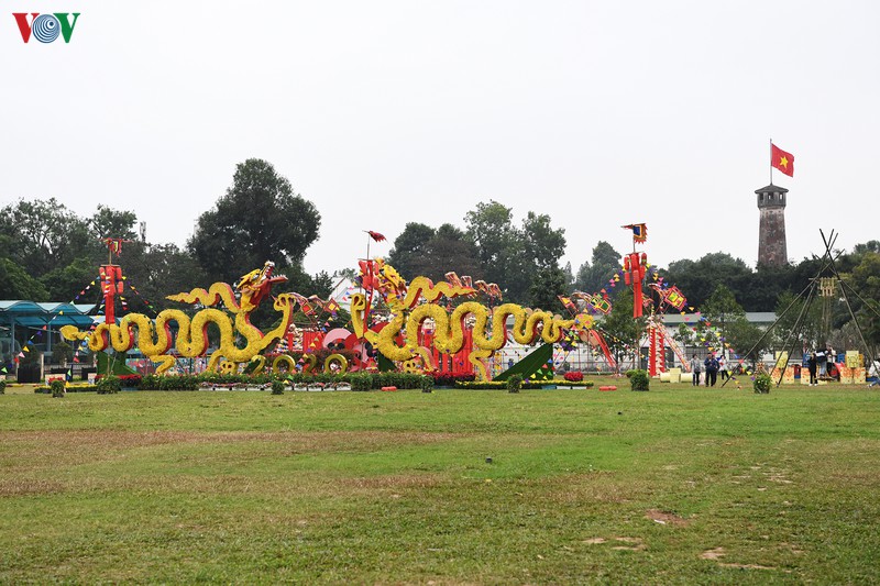 trai nghiem khong gian tet viet o hoang thanh thang long hinh 1