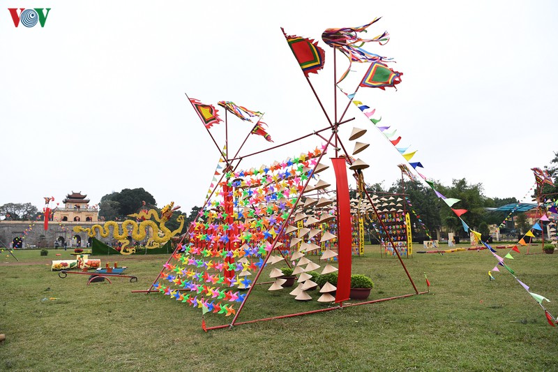 trai nghiem khong gian tet viet o hoang thanh thang long hinh 7