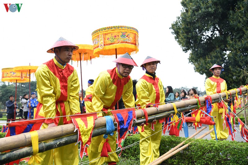 tai hien nghi le cung ong cong ong tao o hoang thanh thang long hinh 11