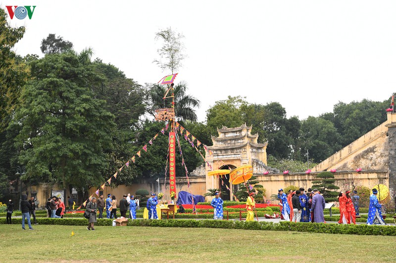 tai hien nghi le cung ong cong ong tao o hoang thanh thang long hinh 17