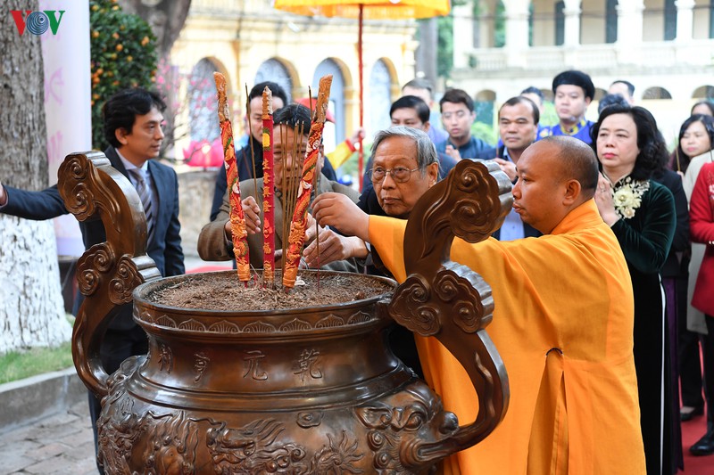 tai hien nghi le cung ong cong ong tao o hoang thanh thang long hinh 3