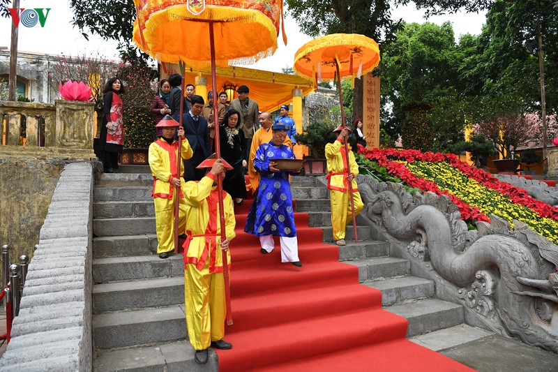 tai hien nghi le cung ong cong ong tao o hoang thanh thang long hinh 4