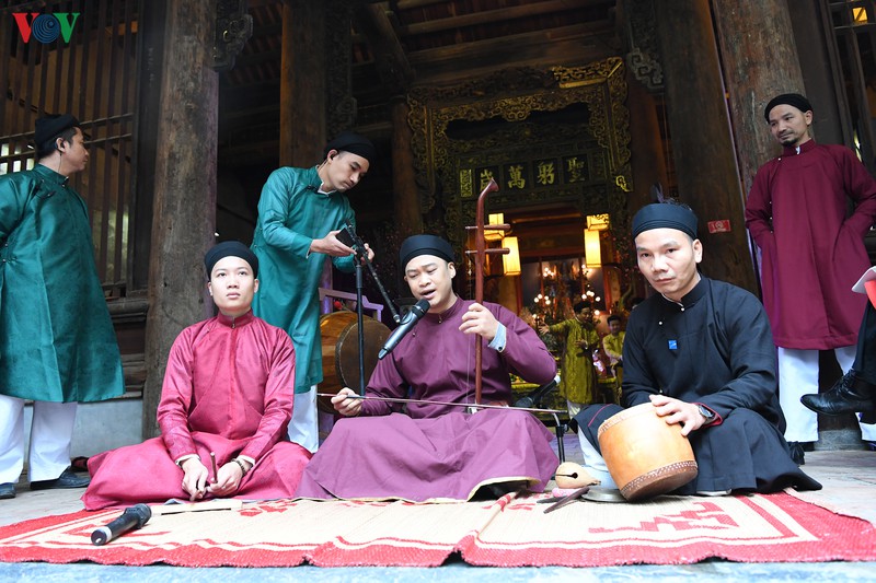 ron rang don xuan canh ty trong long pho co ha noi  hinh 13
