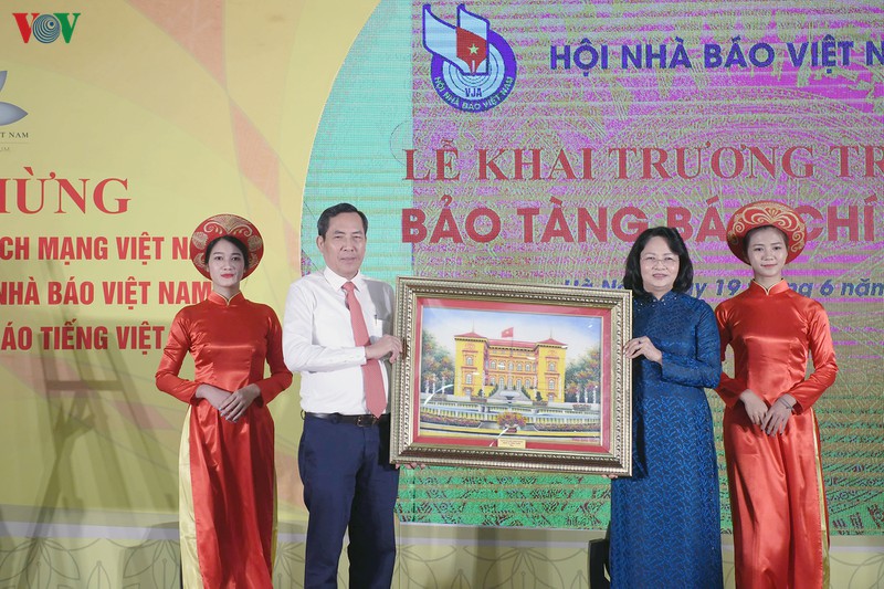 khai truong bao tang bao chi viet nam hinh 5