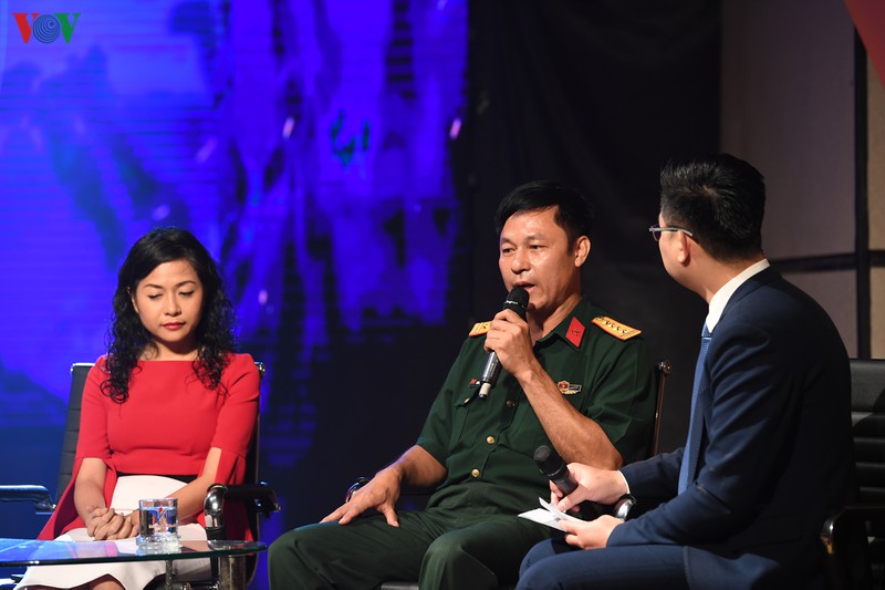 toan canh chuong trinh ton vinh cac luc luong tham gia chong dich covid-19 hinh 10