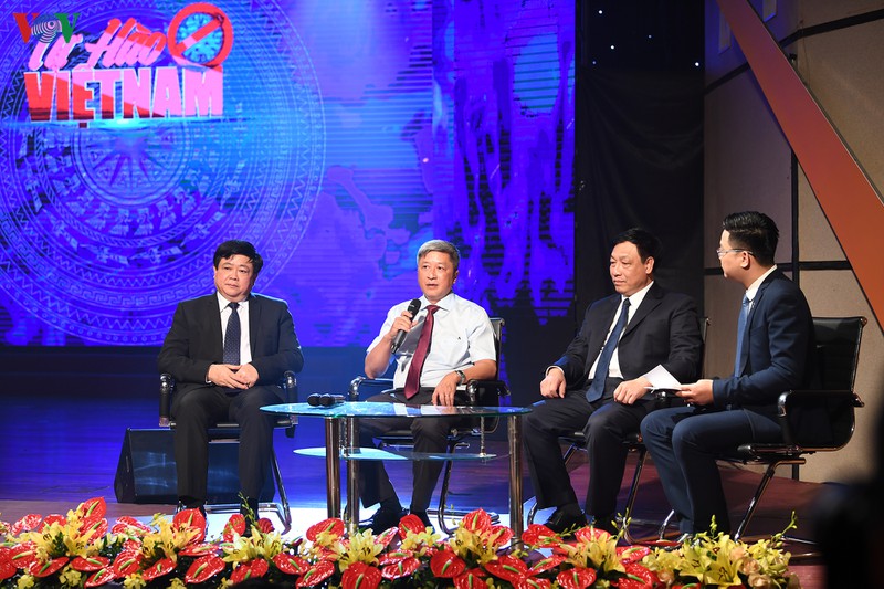 toan canh chuong trinh ton vinh cac luc luong tham gia chong dich covid-19 hinh 2