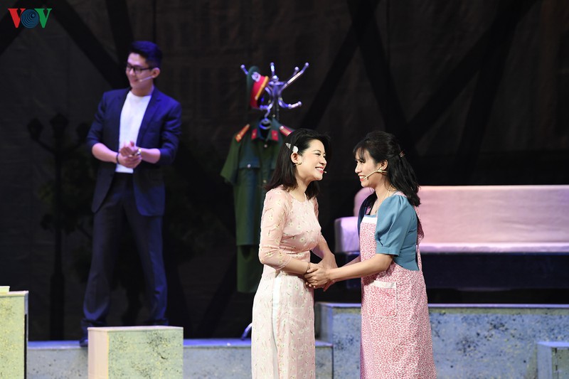 khai mac lien hoan san khau hinh tuong nguoi chien si cong an nhan dan hinh 11