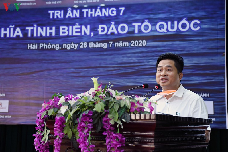 tuoi tre vov "tri an thang 7 - nghia tinh bien, dao to quoc" hinh 7