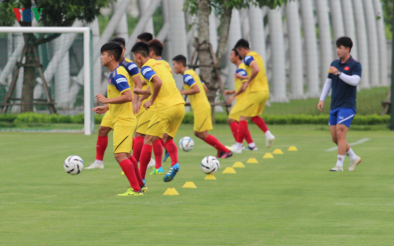 u22 viet nam bat dau luyen tap "tuyet chieu" de san vang sea games? hinh 6