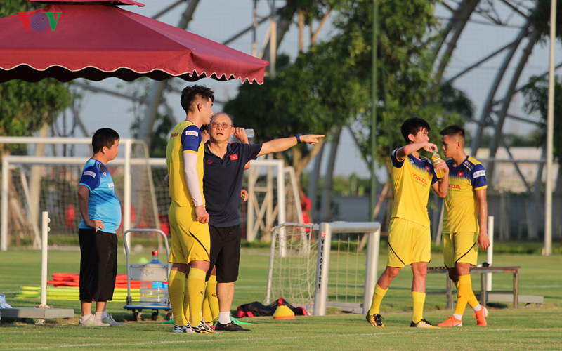 hlv park hang seo va cong su "thoi hon" cho loi choi cua u22 viet nam hinh 9