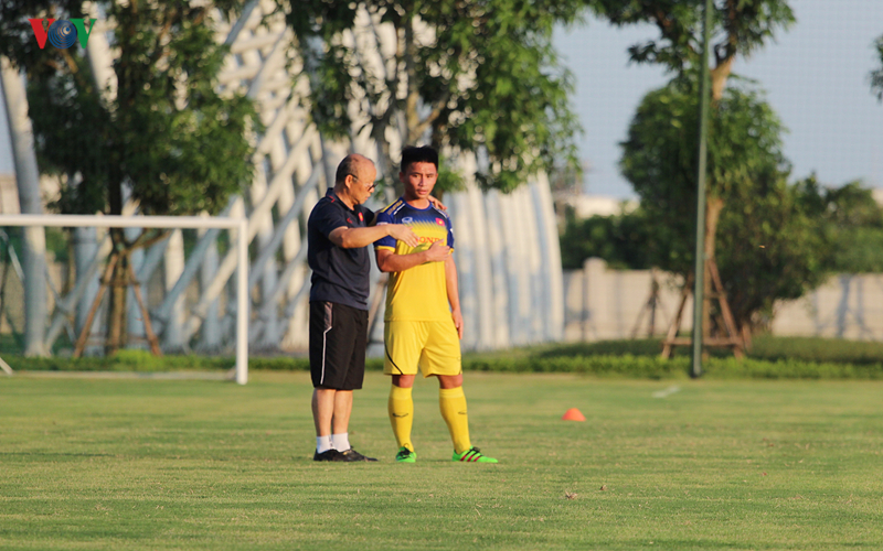 hlv park hang seo va cong su "thoi hon" cho loi choi cua u22 viet nam hinh 2